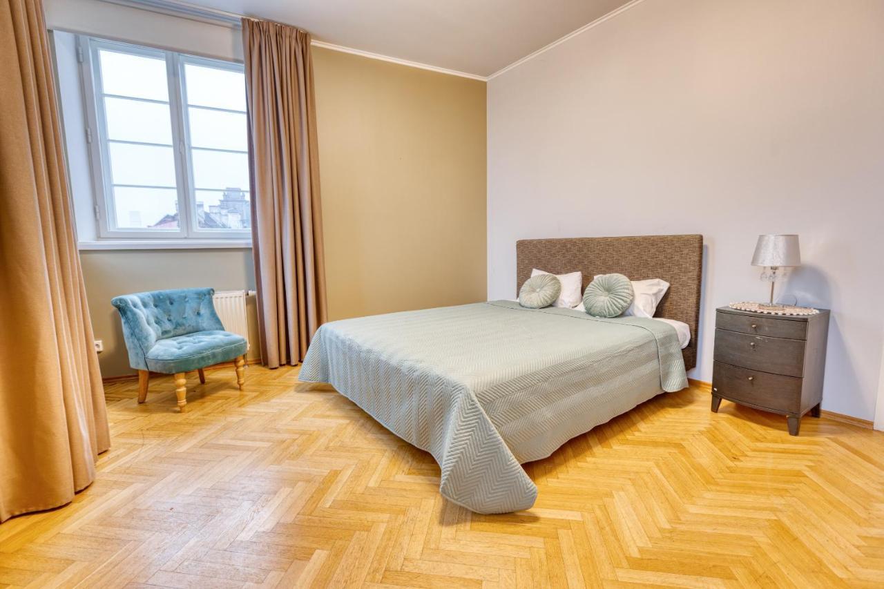 Historic Residence Apartments At Old Town Tallin Zewnętrze zdjęcie